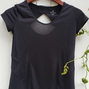 Athleta 🖤 Short Sleeve Top Crew Neck - XS